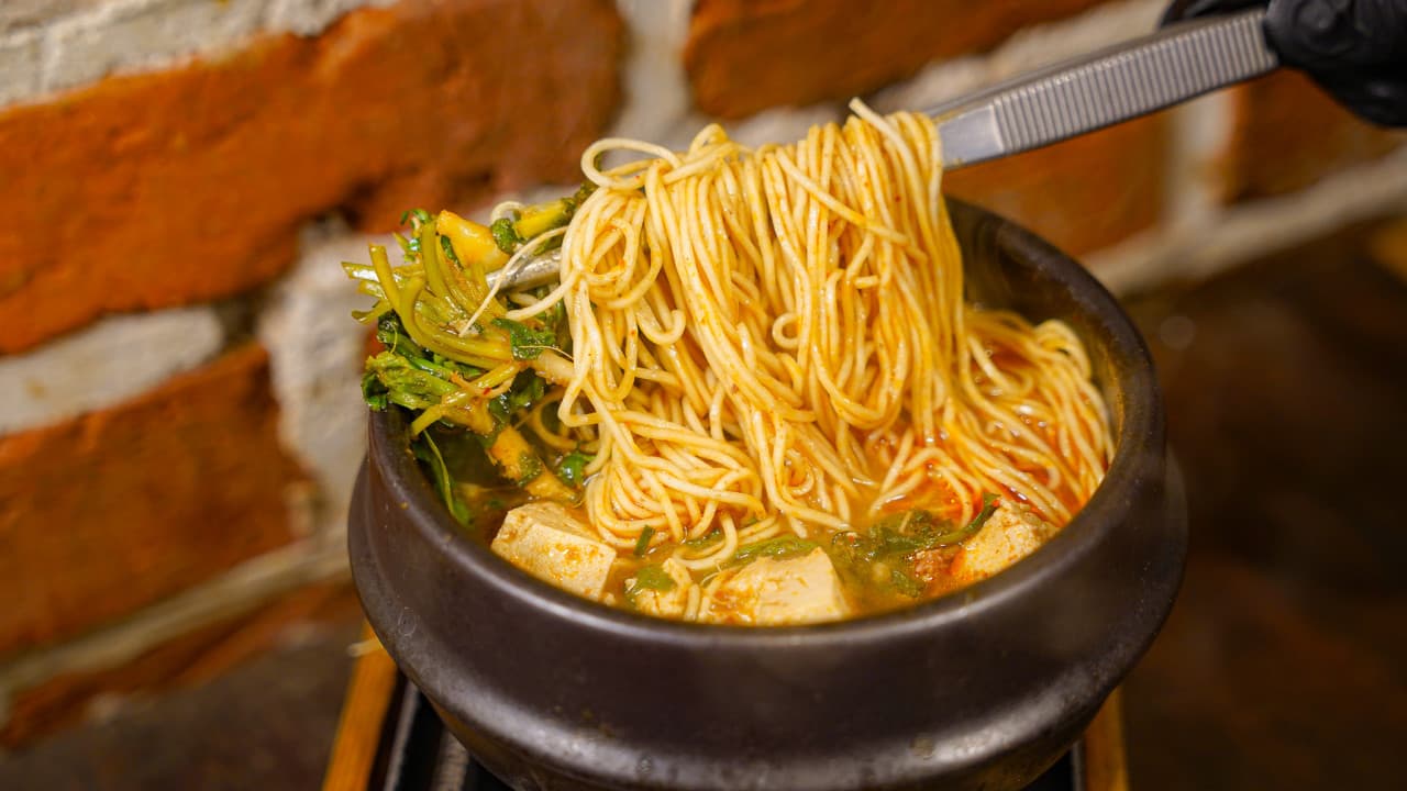 된장술밥 (라멘 ver.) Doenjang Sool-bap (Ramen ver.) — Doma Hongdae Korean BBQ (烤肉 · 구운고기) menu · 도마 홍대점 主食